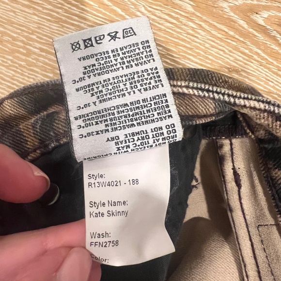 R13 Kate Skinny Leopard Jeans Size 26 - Picture 8 of 10